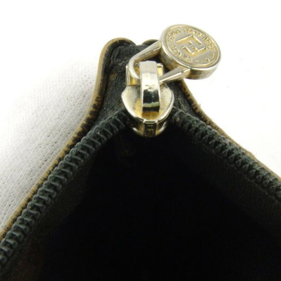 Authentic FENDI coin case pecan beige PVC - Picture 7 of 7